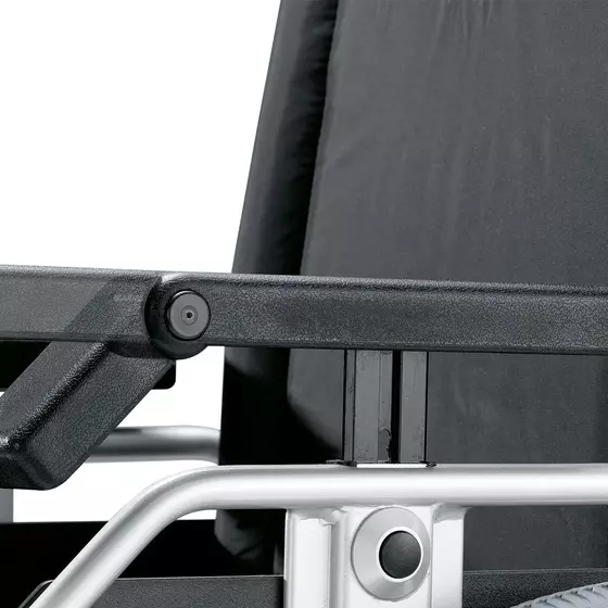 Pyro Light,SB38,max.125kg,blau - Leichtgewichtrollstuhl mit TBB